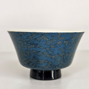 Intangible Cultural Heritage Lacquer Cup with Gold Pattern