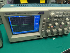 TDS2024C Oscilloscope à stockage numérique Tektronix 2GS/s 4 canaux 200MHz * - Product Image 2