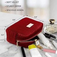 Pochette de toilette portable de haute qualité, spacieuse, douce, pour femmes, rouge, matelassée, sac à maquillage en velours, sac cosmétique pour soins de la peau, beauté