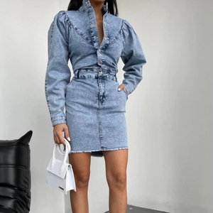 Vestido vaquero de mujer con cuello en V profundo, manga larga, doble capa, plisado, informal, holgado, para verano - Product Image 1