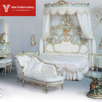 Lit double de style européen luxueux de 1,8 m, en tissu princesse, sculpté en bois massif, pour mariage ou chambre principale, pour appartements