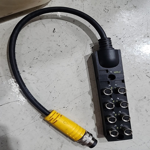 TB-8M8M-<span class=keywords><strong>3</strong></span>-BSM14 VẬN CHUYỂN NHANH Mới Nguyên Bản Có Sẵn Kho Điều Khiển Lập Trình PLC Tự Động Hóa Công Nghiệp - Product Image 1