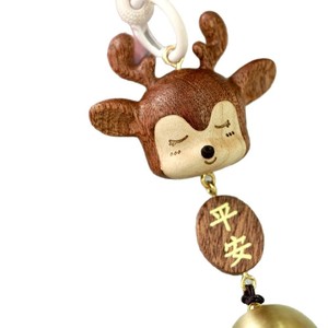 Pendentif en bois en forme de petit cerf, mignon, dessin animé, cadeau pour filles, amies, professeurs, camarades de classe - Product Image 5