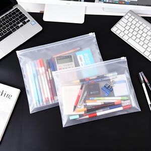 Sac d'emballage en plastique transparent personnalisé pour vêtements, sac à fermeture éclair givré avec logo, sac à fermeture éclair - Product Image 2