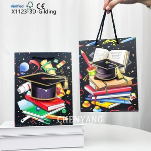 Sac en papier doré classique pour <span class=keywords><strong>homme</strong></span>, fait main, motif papillon <span class=keywords><strong>ivoire</strong></span>, pour cadeaux, gâteaux, vêtements, cartes d'anniversaire, de remise de diplôme, de marque - Product Image 1