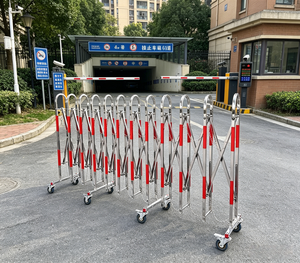 <span class=keywords><strong>Barrière</strong></span> Rétractable Extensible en Acier Inoxydable de Haute Qualité avec Roues, <span class=keywords><strong>Barrière</strong></span> de Sécurité Portable pour le Contrôle du Trafic Événementiel - Product Image 1