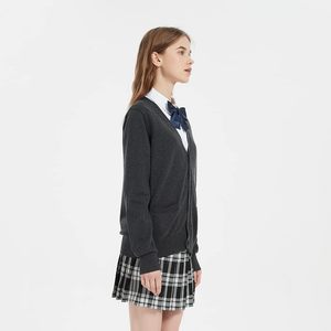 Cardigan en tricot à col en V pour filles avec poches, manteau uniforme scolaire à manches longues, style classique - Product Image 4
