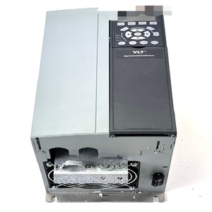 Controlador de Programación PLC FC-302P11KT5E20H1BGCXXXSXXAXBXCXXXXDX 131F8418 11kW LCP 102 - Product Image 1