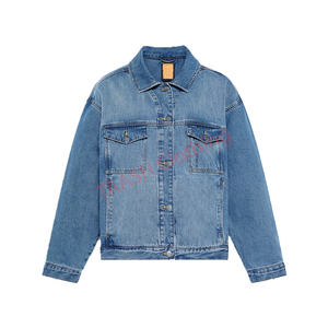 Chaqueta Vaquera de Algodón Reciclado Ecológica de Peso Medio con Bolsillos de Parche y Proceso de Teñido Sostenible para el Consumidor Consciente Hombre - Product Image 1