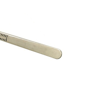 Manche de scalpel réutilisable de haute qualité en acier inoxydable pour une coupe de précision, idéal pour la recherche en laboratoire et l'utilisation clinique - Product Image 2