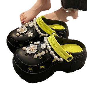 รองเท้าแตะผ้าฝ้ายสำหรับใช้ในบ้าน ปิดนิ้วเท้า แบบคลาสสิก กันลื่น พื้นนุ่ม บุฉนวนกันความร้อน ระบายอากาศได้ดี ป้องกันกลิ่น - Product Image 1