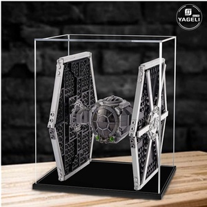 Yageli - Caja de Exhibición Acrílica Transparente de Perspex para Star Wars, con Logotipo Personalizado Serigrafiado, Base Negra, Venta al por Mayor de Fábrica - Product Image 4