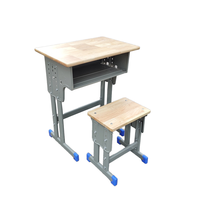 Vente directe d'usine, mobilier scolaire personnalisé pour les écoles primaires et secondaires, ensemble de bureau et de chaise en bois massif durable avec hauteur réglable