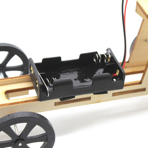 Kit de coche de madera con energía eólica 003, juguete educativo de ciencia con control manual para niños de 7 a 9 años - Product Image 2