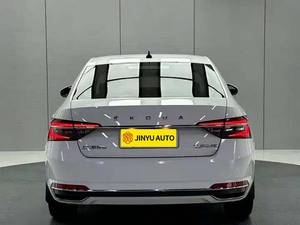 <span class=keywords><strong>Skoda</strong></span> <span class=keywords><strong>Superb</strong></span> <span class=keywords><strong>2021</strong></span> TSI280 DSG Edición Comfort 1.4T Hatchback de 5 Plazas con Volante a la Izquierda, Vehículo Usado, 42,000 km, Fabricado en China - Product Image 5
