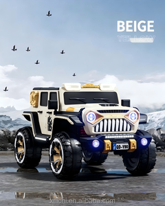 Camion tout-terrain pour enfants alimenté par une grosse batterie 12V 10Ah 4x4 avec télécommande et Bluetooth - Product Image 4
