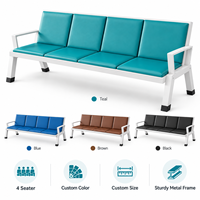 Banc d'attente moderne pour hôpital, 4 places, chaises rembourrées bleues, structure en métal blanc avec accoudoirs pour clinique, réception médicale