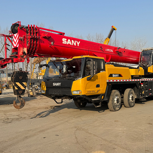 Grúa hidráulica usada de la marca china STC500C5-8 - Product Image 1