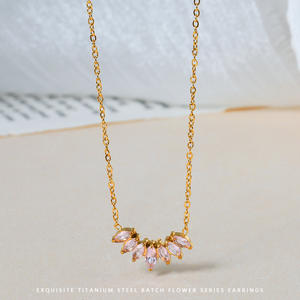 BEI Dropshippingジュエリーファッションクラシックキューバリンク流行のジルコン蝶女性のステンレススチールチェーンネックレス - Product Image 4