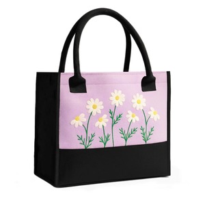 Bolsa de Compras de Lona Resistente y Reutilizable con Diseño Floral Morado de la Mejor Calidad, Ideal para Compras y Uso Diario, Disponible para la Venta - Product Image 1