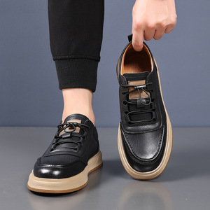 Chilowa Mocasines de cuero informales de negocios para hombre, suela de goma de tacón bajo, zapatillas de deporte a la moda para el tiempo libre - Product Image 1