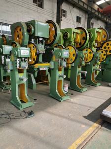 4mm 5mm 6mm 8mm 10mm 12mm手動ターポリンアイレットハンドプレスボタンマシンフレックスバナーアイレットパンチングマシングロメットマシン - Product Image 3