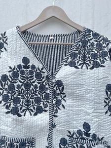 Chaqueta Acolchada de Algodón con Estampado Floral, Chaqueta Larga de Invierno para Mujer, Hecha a Mano, Estilo Bohemio, Chaqueta Reversible de Moda - Product Image 3