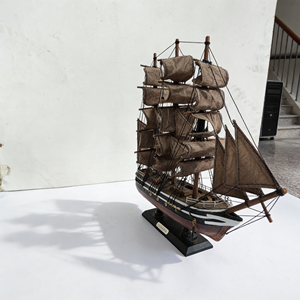 Modèle de bateau à voile en bois artisanal 'Le Danube' - Art et artisanat Feng Shui, décoration <span class=keywords><strong>nautique</strong></span> pour la maison, cadeau pour le bureau - Product Image 3