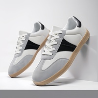 Baskets de sport tendance respirantes légères décontractées pour le quotidien et l'extérieur, pour femmes et hommes, grandes tailles, à lacets, en maille, été automne