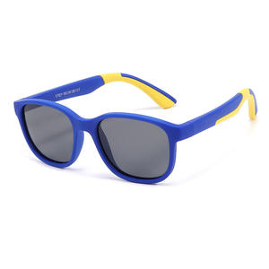 2025 новые модные поляризационные солнцезащитные очки в рамке дерева легкие спортивные солнцезащитные очки вторичной инъекции - Product Image 4