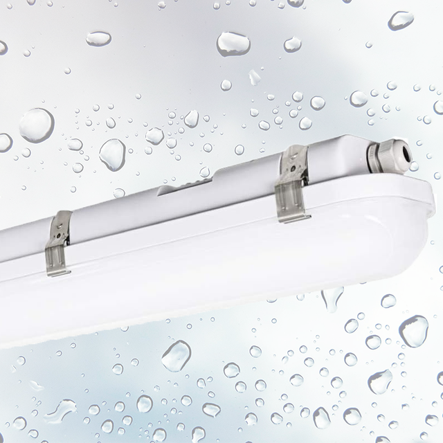 LED Vapor Tight Tri-Proof IP65 Surface Mount Light Fixtures 2ft 4ft Industrial Linear Lamp for Supermarket Car Wash Freezer