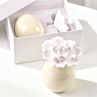 Diffuseur d'huiles essentielles en céramique parfumée, fait main, en porcelaine, en forme de fleur, pour la maison, parfum d'ambiance, cadeau de luxe en stock