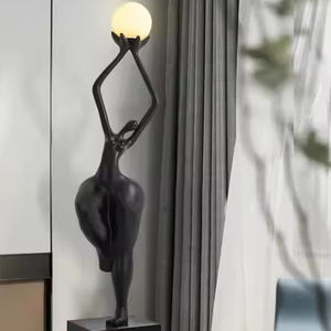Lámpara de pie con escultura humana nórdica moderna al por mayor, lámpara de pie con escultura artística humanoide, lámpara de pie de diseñador, decoración Art Deco - Product Image 4