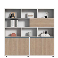 Bureau de direction simple et moderne, minimaliste, de luxe, avec chaise de bureau pour femme, idéal pour le bureau du directeur général ou du superviseur