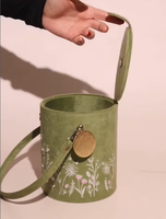 Boîte cadeau verte personnalisée, broderie de perles et de paillettes, emballage de dessert pour festival, boîte en carton, velours, mariage, luxe, Ramadan, boîtes à chocolat