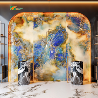 Dalle de pierre frittée MT Stone Deep Blue avec veines or et orange pour mur d'accentuation et comptoir de luxe