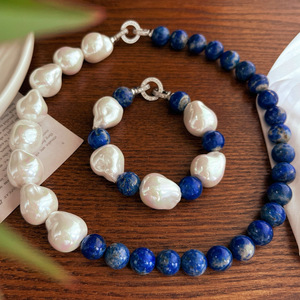 Ensemble de colliers en alliage de lapis-lazuli et perles de coquillages naturelles baroques pour femmes, design tendance et personnalisé, style luxe léger - Product Image 1