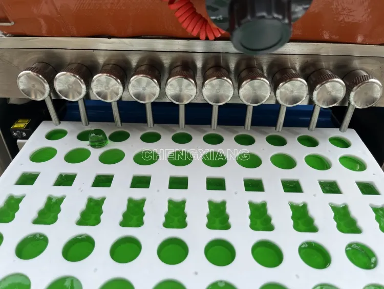 Automatic Sour Gummy Bears Making Machine Candies Forming Making Machine