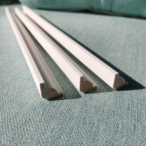 Cornisa decorativa de madera imprimada blanca para techo, moldura de esquina, moldura de corona para techo - Product Image 2