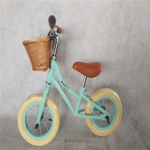 Vélo d'équilibre rétro pour enfants de 12 pouces avec panier en osier, vélo d'apprentissage <span class=keywords><strong>vintage</strong></span> sans pédales pour filles et garçons de 2 à 5 ans - Product Image 3