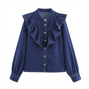 Blusa informal de mezclilla para mujer, de manga larga, con cuello con volantes, abotonada, azul sólido, a la moda para primavera - Product Image 2