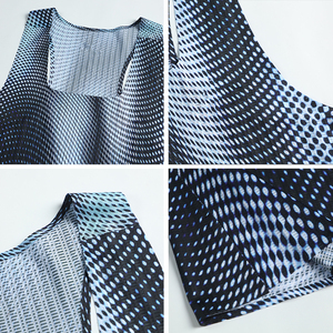 Quick Dry Fitness Sleeveless Knitted Seamless T Shirt Custom Tag Compression Shirt Men's tank Tops Bodybuilding Sport Gym Shirt - Product Image 5