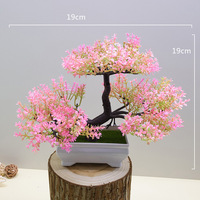 Plante Artificielle en Pot, Simulation de Petit Pin Bonsaï à 3 Branches, Vente en Gros, Plante Verte Artificielle en Plastique Économique, Multicolore, pour Bureau et Fenêtre