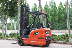 Chariot élévateur à 3 roues Hitop 1,5 tonne, batterie lithium-ion 1,8/2 Ah à vendre, chariot élévateur à 3 roues CPD 1,5 tonne, prix CPD - Product Image 4