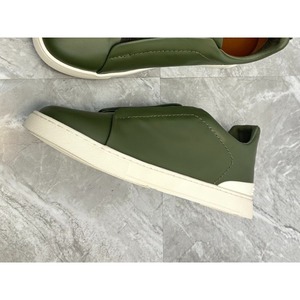 Zapatillas Bajas de Gamuza Minimalistas para Hombre, Zapatos Casuales Cómodos para el Trabajo, Viajes y Caminatas, con Forro Transpirable - Product Image 4