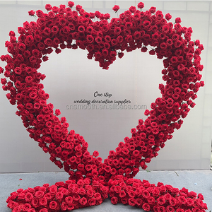 Arco Floreale Romantico con Ortensie Rosse su Sfondo in Tessuto per Matrimoni e Proposte di <span class=keywords><strong>Matrimonio</strong></span> - Product Image 6