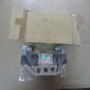 VÁLVULA SOLENOIDE 4KB240-L 0,2-0.7MPa 24Vdc Nuevo Original Listo Stock Automatización industrial PAC - Product Image 1