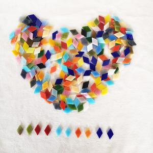 Mosaïques de vitraux <span class=keywords><strong>à</strong></span> haute performance utilisées pour <span class=keywords><strong>la</strong></span> décoration d'art de <span class=keywords><strong>la</strong></span> <span class=keywords><strong>cathédrale</strong></span> (forme de mosaïques de vitraux personnalisables) - Product Image 5