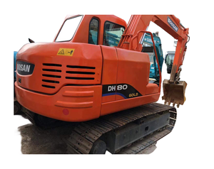 Excavadora usada original de Corea a la venta, 8 toneladas, buen estado, pintura original DH80 Doosan, motor EPA - Product Image 1