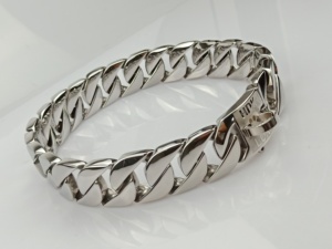 नई डिजाइन लक्जरी लाइट कास्टिंग कुत्ते प्रशिक्षण स्टेनलेस स्टील पालतू कॉलर 15 मिमी क्यूबन चेन कुत्ते कॉलर - Product Image 2